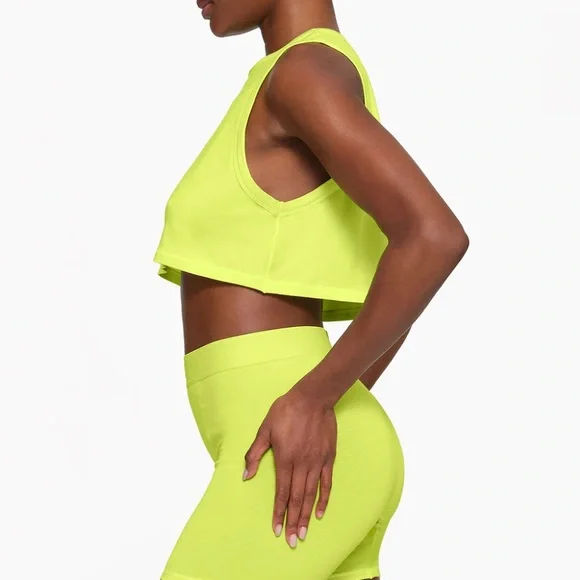 SKIMS BOYFRIEND Crop Tank in Limited Edition Yellow Highlighter NWT - Picture 3 of 5